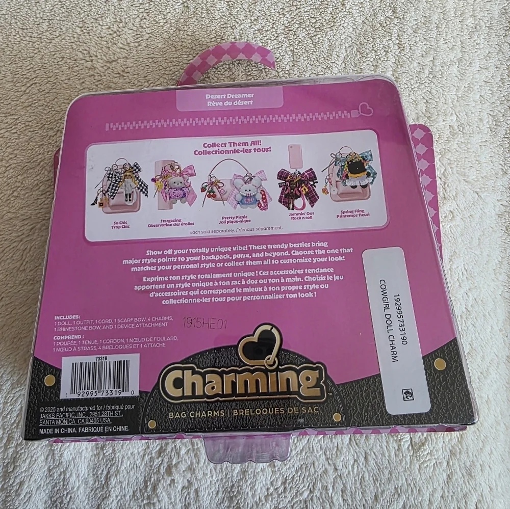 New Trending Charming Bag Charms Desert Dreamer Set Doll & Accessories, age 5+
